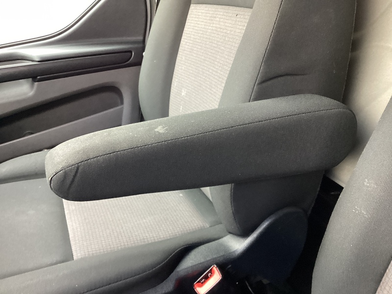 Ford 300 EcoBlue SWB H/R A/C Euro 6 *NEW WET BELT*