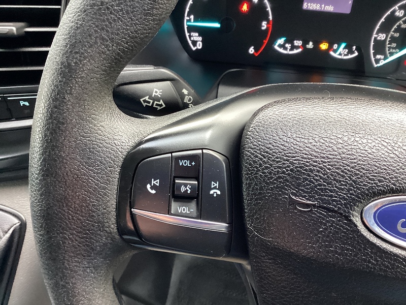 Ford 300 EcoBlue SWB H/R A/C Euro 6 *NEW WET BELT*