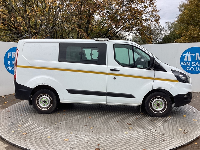 Ford 320 EcoBlue SWB L/R Crewvan A/C Euro 6