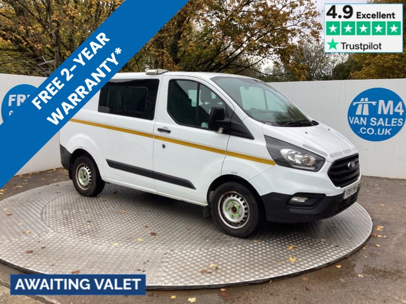 Ford 320 EcoBlue SWB L/R Crewvan A/C Euro 6