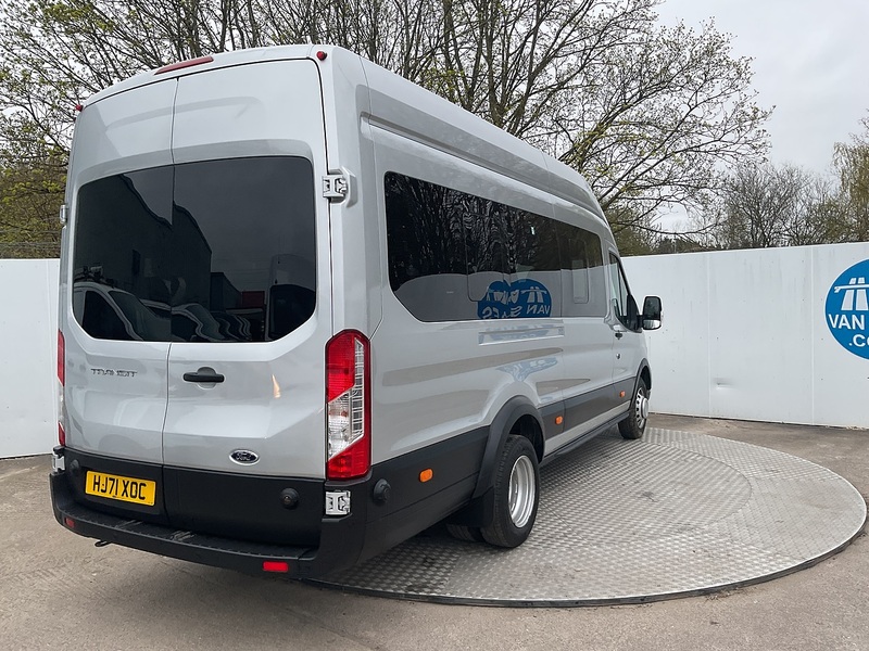 Ford 460 EcoBlue Limited 17 Seat Minibus
