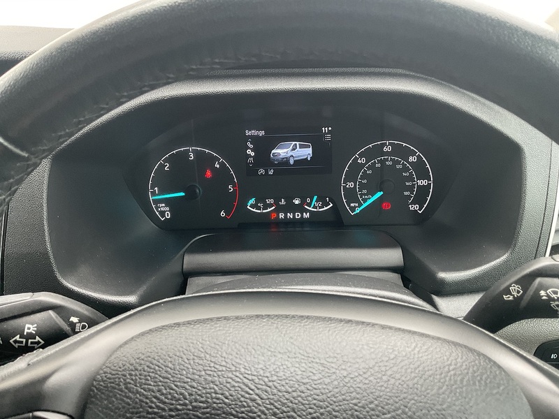 Ford 460 EcoBlue Limited 17 Seat Minibus