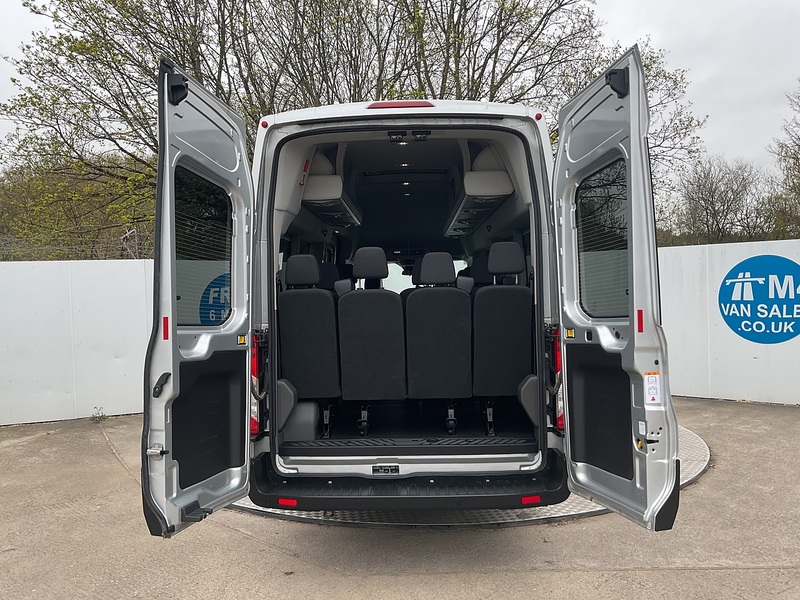 Ford 460 EcoBlue Limited 17 Seat Minibus