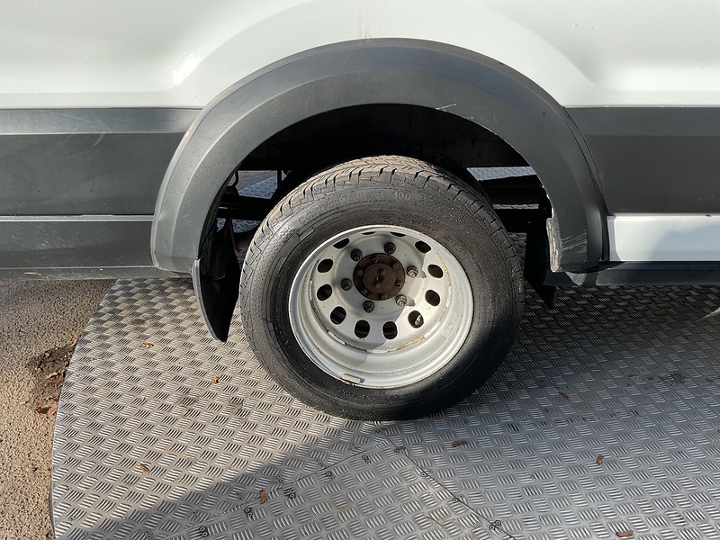 Ford 460 EcoBlue Limited Tacho