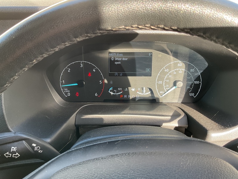 Ford 460 EcoBlue Limited Tacho