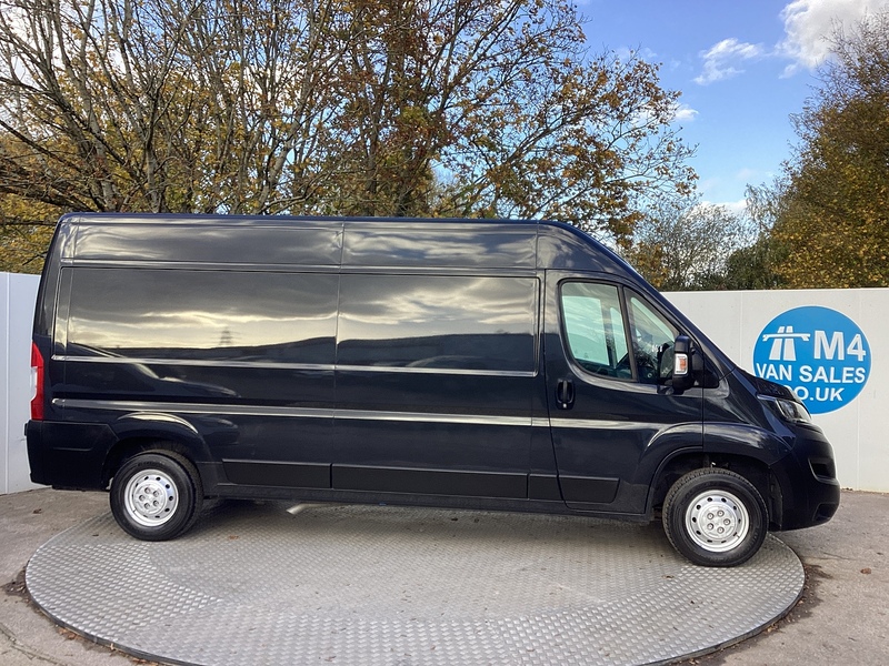 Peugeot BlueHDi 335 Professional LWB H/R Euro 6 **NO VAT**