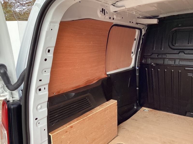 Fiat BlueHDi 1000Kg SWB A/C Euro 6