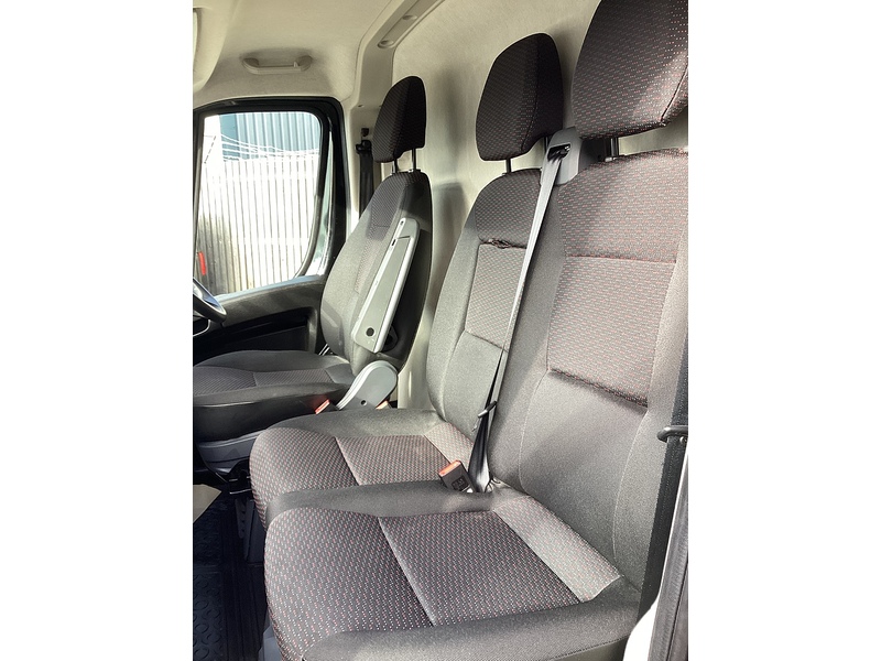 Peugeot BlueHDi 335 Professional LWB H/R Euro 6