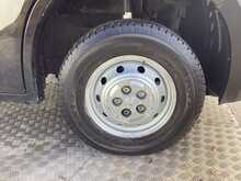 Peugeot Boxer BlueHDi 335 Professional LWB H/R Euro 6 