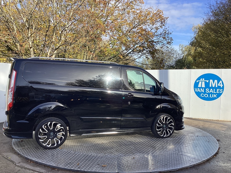 Ford 280 EcoBlue Limited SWB L/R Euro 6 ** NO VAT**