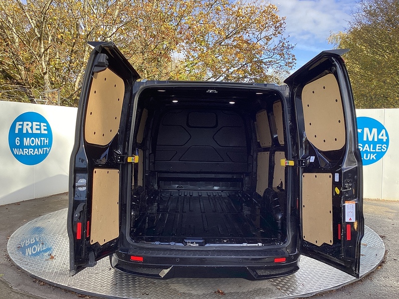 Ford 280 EcoBlue Limited SWB L/R Euro 6 ** NO VAT**