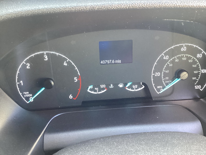 Ford 280 EcoBlue Limited SWB L/R Euro 6 ** NO VAT**