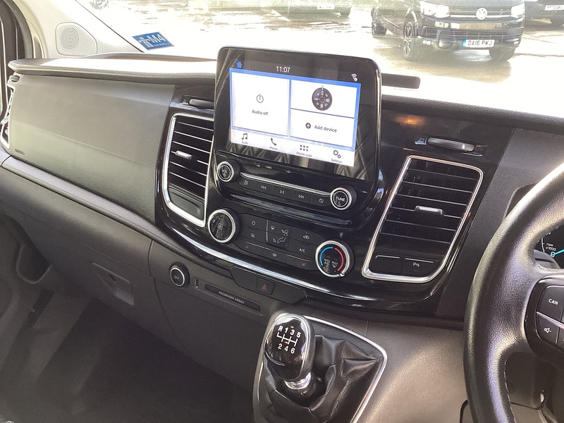 Ford 280 EcoBlue Limited SWB L/R Euro 6 ** NO VAT**