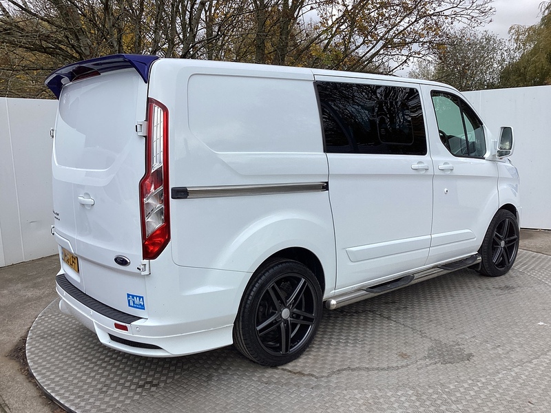 Ford TDCi 290 Limited SWB L/R Crewvan A/C  