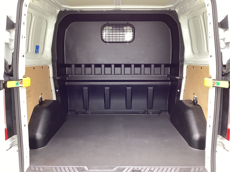 Ford TDCi 290 Limited SWB L/R Crewvan A/C  