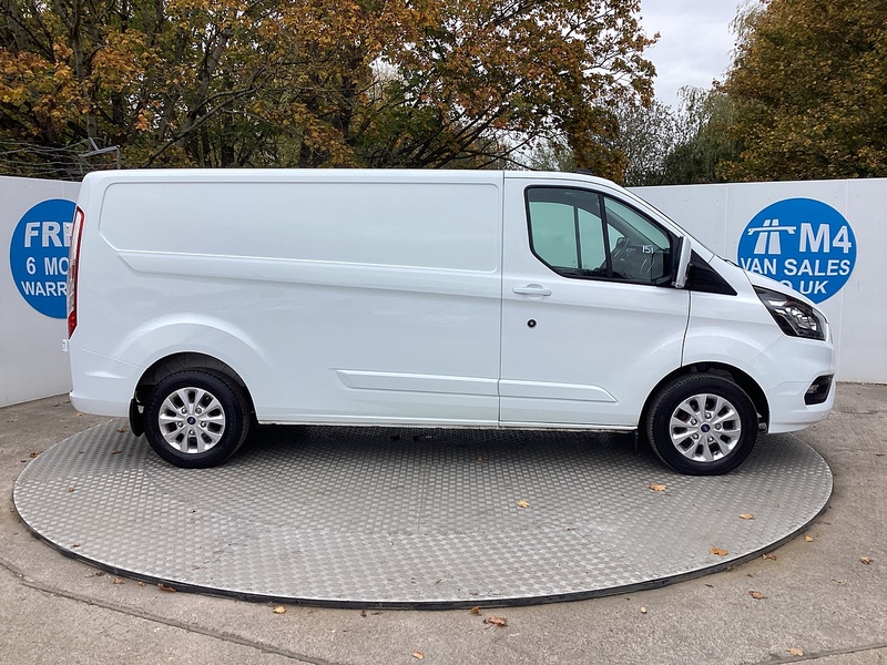 Ford 300 EcoBlue Limited LWB L/R A/C Euro 6 ** NO VAT**