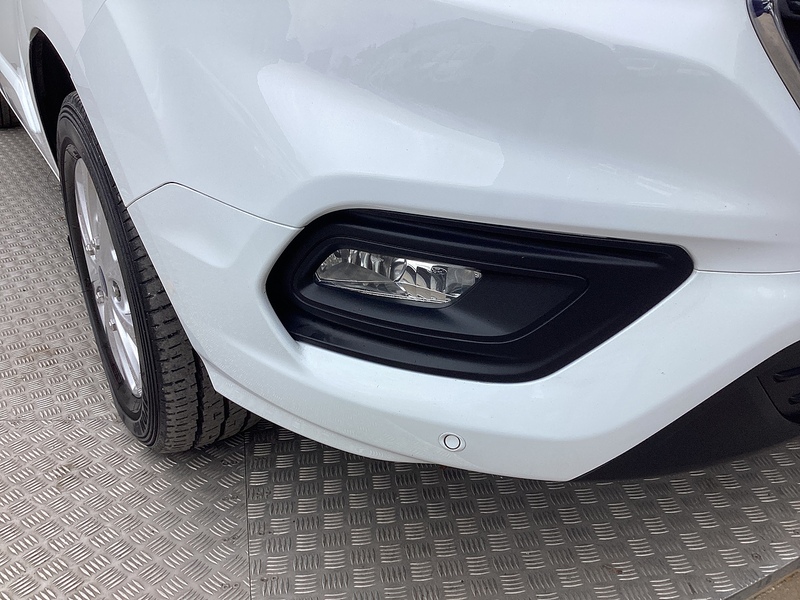 Ford 300 EcoBlue Limited LWB L/R A/C Euro 6 ** NO VAT**