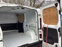 Renault Trafic dCi ENERGY 30 Business+ LWB L/R Euro 6 