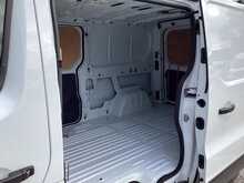 Renault Trafic dCi ENERGY 30 Business+ LWB L/R Euro 6 