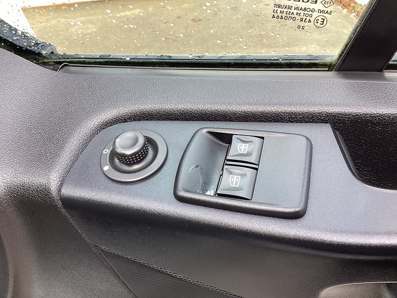 Renault dCi ENERGY 30 Business+ LWB L/R Euro 6