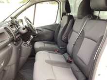 Renault Trafic dCi ENERGY 30 Business+ LWB L/R Euro 6 