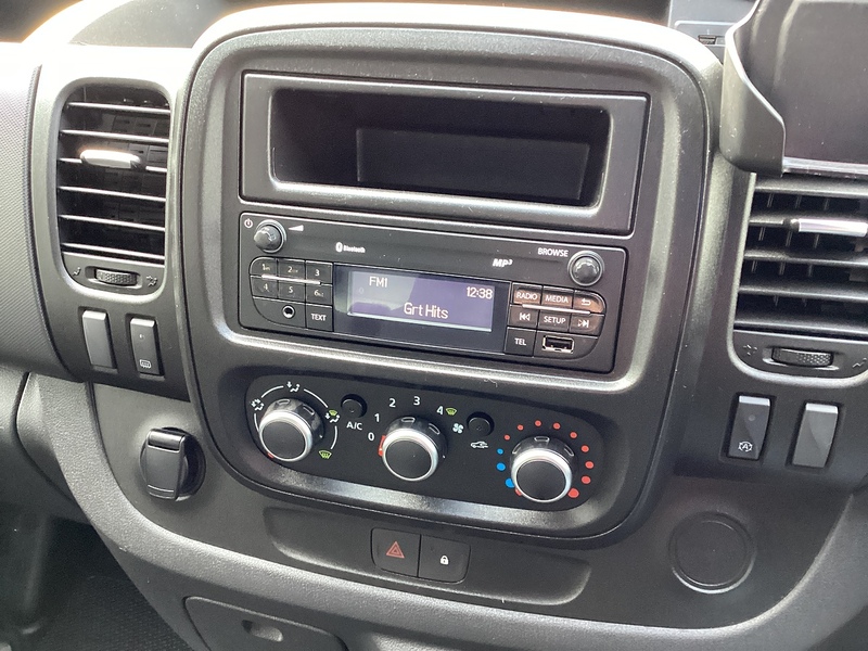 Renault dCi ENERGY 30 Business+ LWB L/R Euro 6