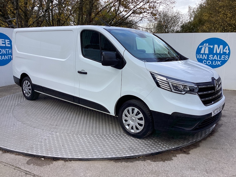 Renault dCi Blue LL30 Business+ LWB L/R A/C Euro 6