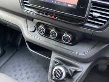 Renault Trafic dCi Blue LL30 Business+ LWB L/R A/C Euro 6 