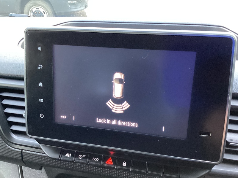 Renault dCi Blue LL30 Business+ LWB L/R A/C Euro 6