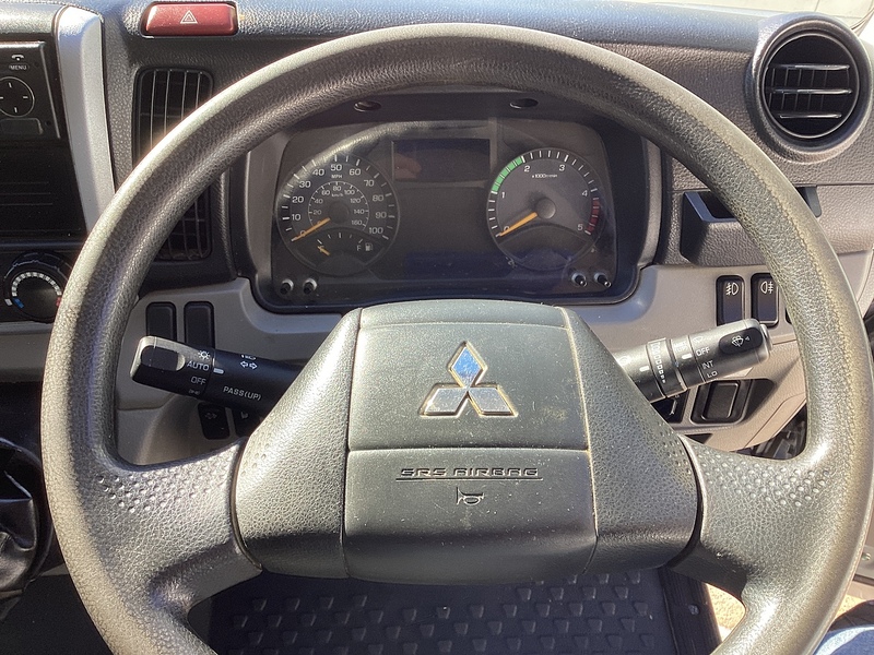 Mitsubishi D 3C13 3400 LWB Dropside Euro 6 L=13ft 11