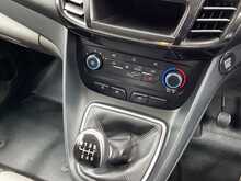 Ford Transit Connect 240 EcoBlue Limited LWB L/R A/C Euro 6 