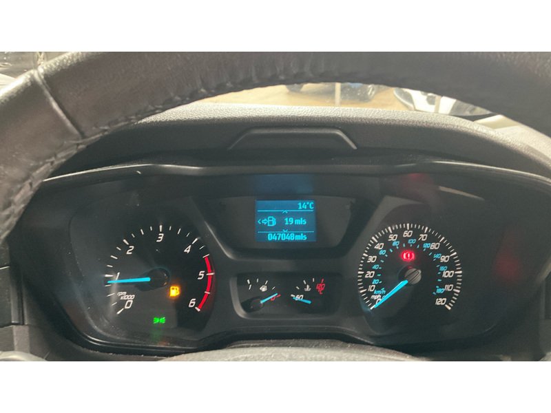 Ford 290 EcoBlue MWB M/R A/C Euro 6 **NO VAT**