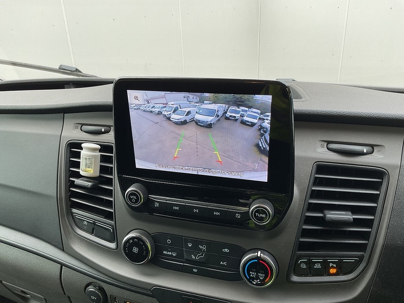 Ford 460 EcoBlue Leader 