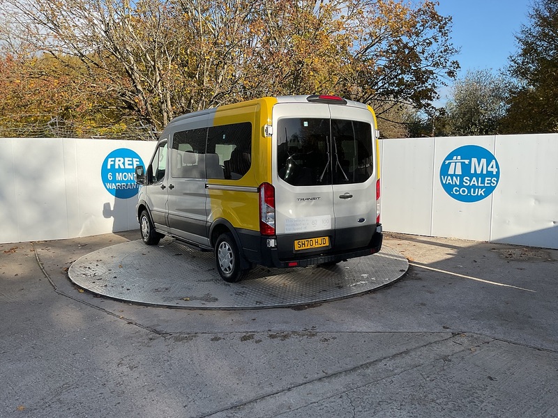 Ford 350 EcoBlue Trend 12 Seater