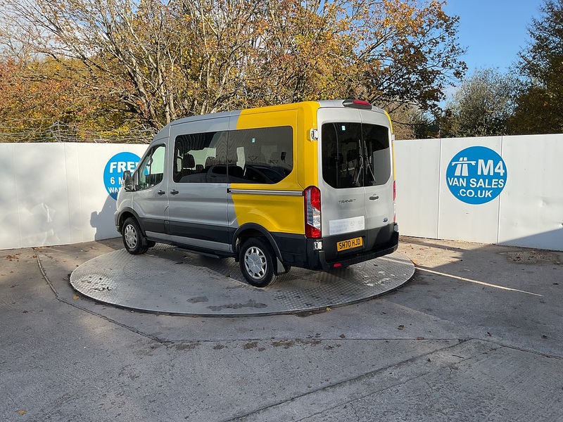 Ford 350 EcoBlue Trend 12 Seater