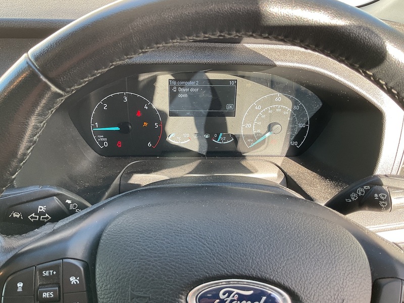 Ford 350 EcoBlue Trend 12 Seater