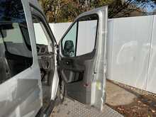 Ford Transit 350 EcoBlue Trend 12 Seater 