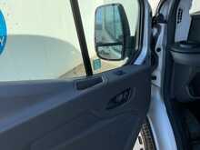 Ford Transit 350 EcoBlue Trend 12 Seater 
