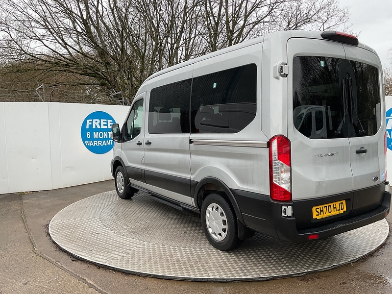 Ford 350 EcoBlue Trend 12 Seater