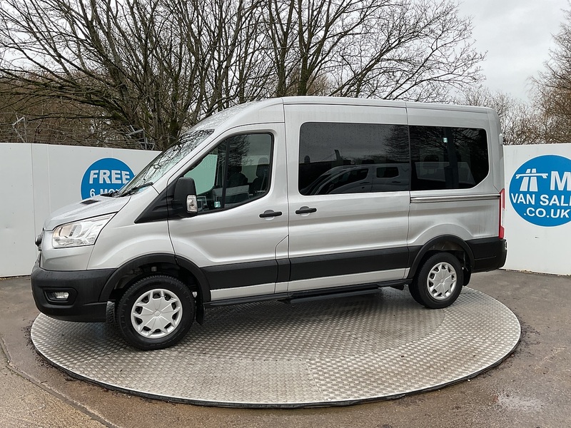 Ford 350 EcoBlue Trend 12 Seater