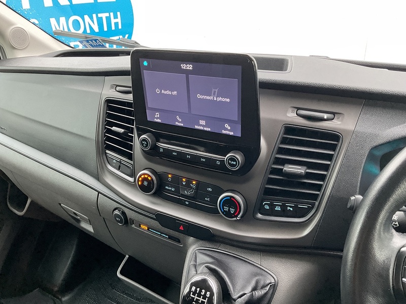 Ford 350 EcoBlue Trend 12 Seater