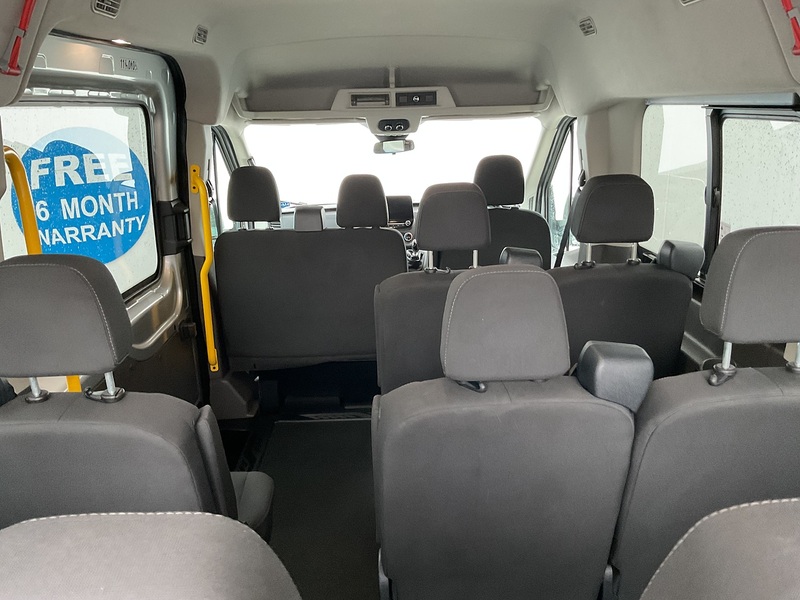 Ford 350 EcoBlue Trend 12 Seater