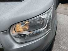 Ford Transit 350 EcoBlue Trend 12 Seater 