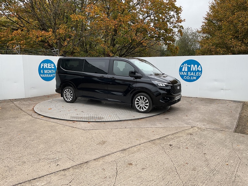 Ford 320 EcoBlue Titanium Euro 6