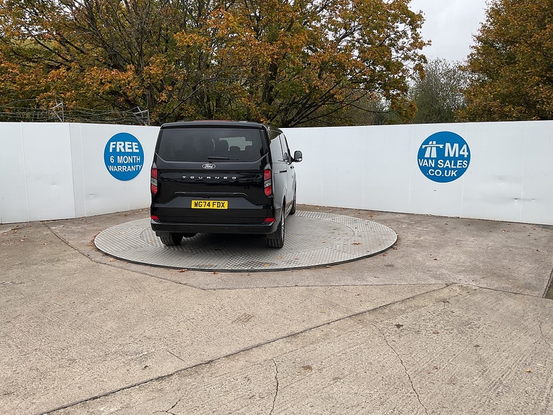 Ford 320 EcoBlue Titanium Euro 6