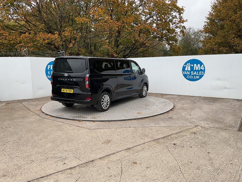 Ford 320 EcoBlue Titanium Euro 6