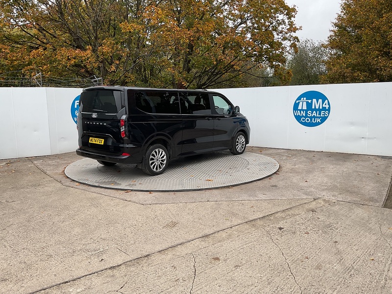 Ford 320 EcoBlue Titanium Euro 6