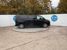 Ford Tourneo Custom 320 EcoBlue Titanium Euro 6 