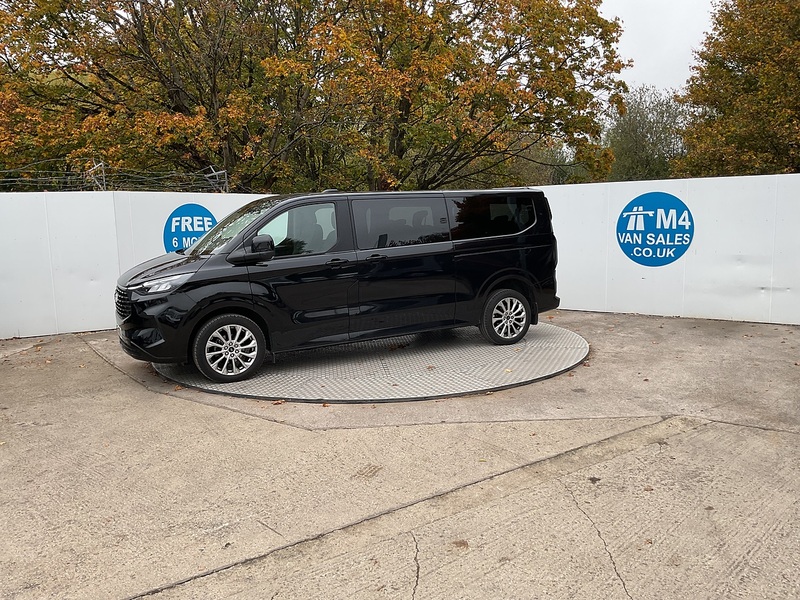 Ford 320 EcoBlue Titanium Euro 6