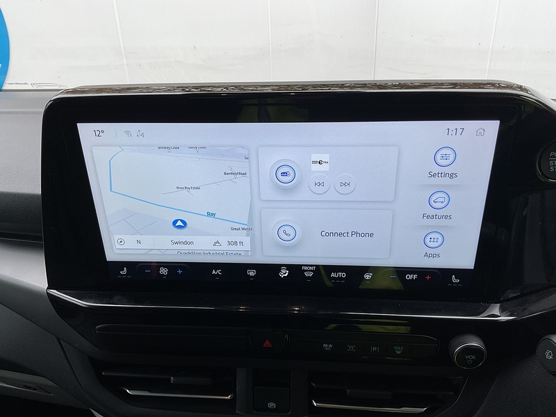 Ford 320 EcoBlue Titanium Euro 6